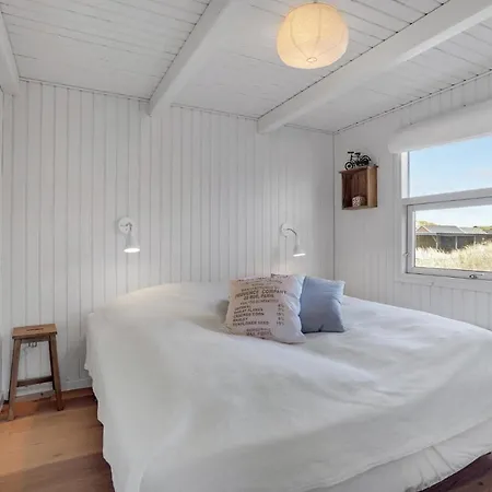 3 Bedroom Cozy In 別荘 リンケビング