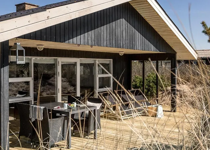 Holiday home 3 Bedroom Cozy In